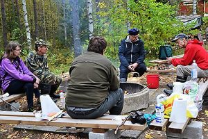 Sienestäjät evästauolla